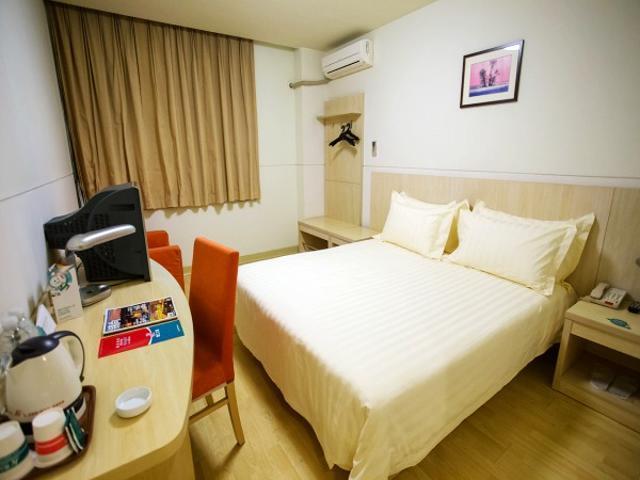 Jinjiang Inn Shanghai Oriental Pearl Tower Luaran gambar
